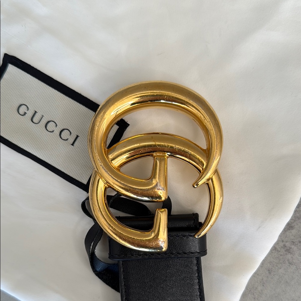 Gucci Black Belt with Gold GG Buckle - Picture 7 of 7